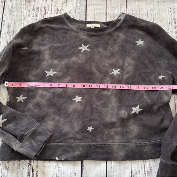 Z SUPPLY - MILLIE CLOUD STAR SWEATSHIRT size Medium - Picture 5 of 7